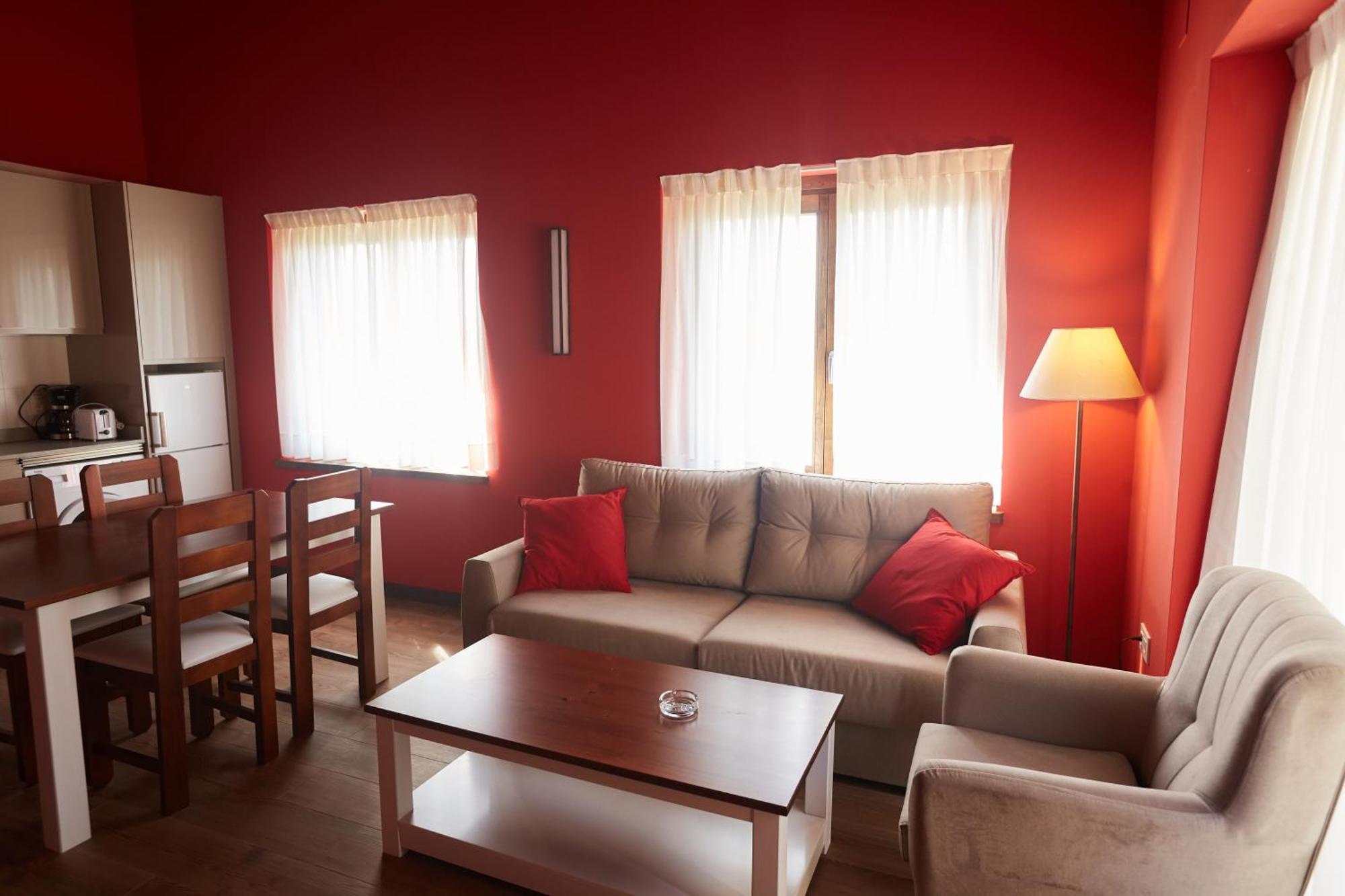 Apartamentos Rurales Casa La Piedra Collía Zewnętrze zdjęcie