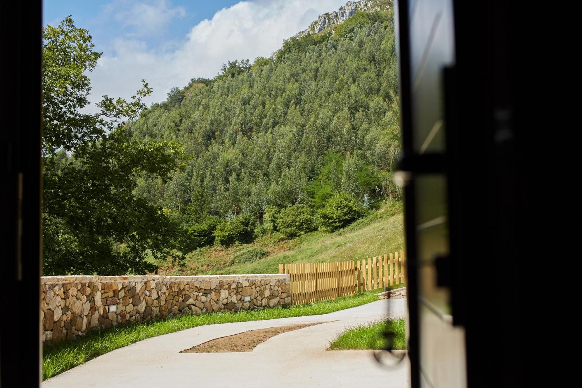 Apartamentos Rurales Casa La Piedra Collía Zewnętrze zdjęcie