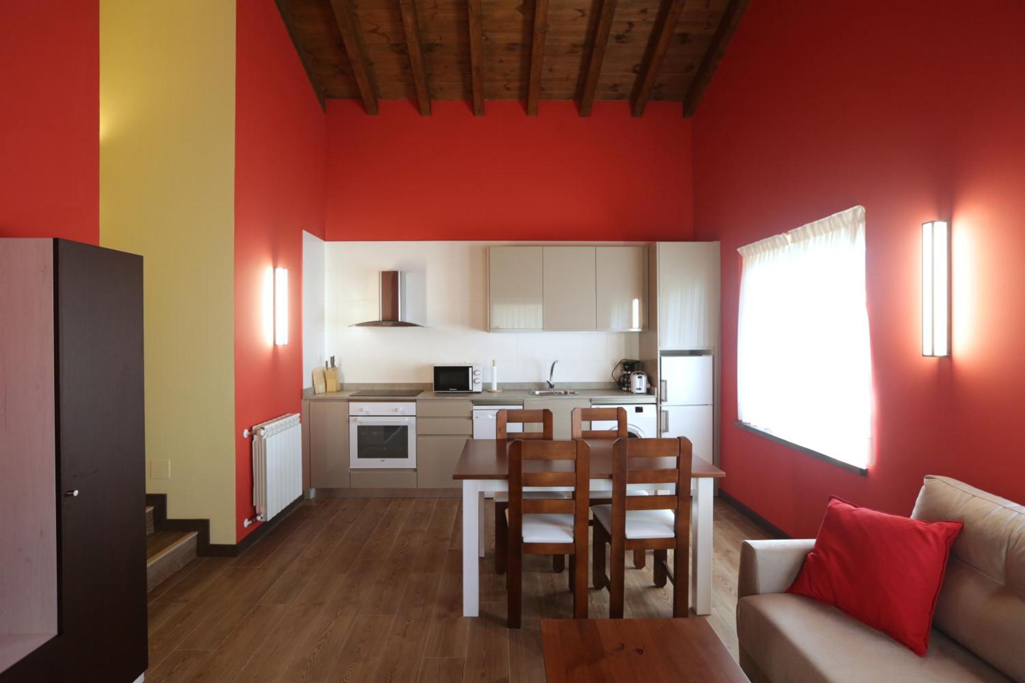 Apartamentos Rurales Casa La Piedra Collía Zewnętrze zdjęcie