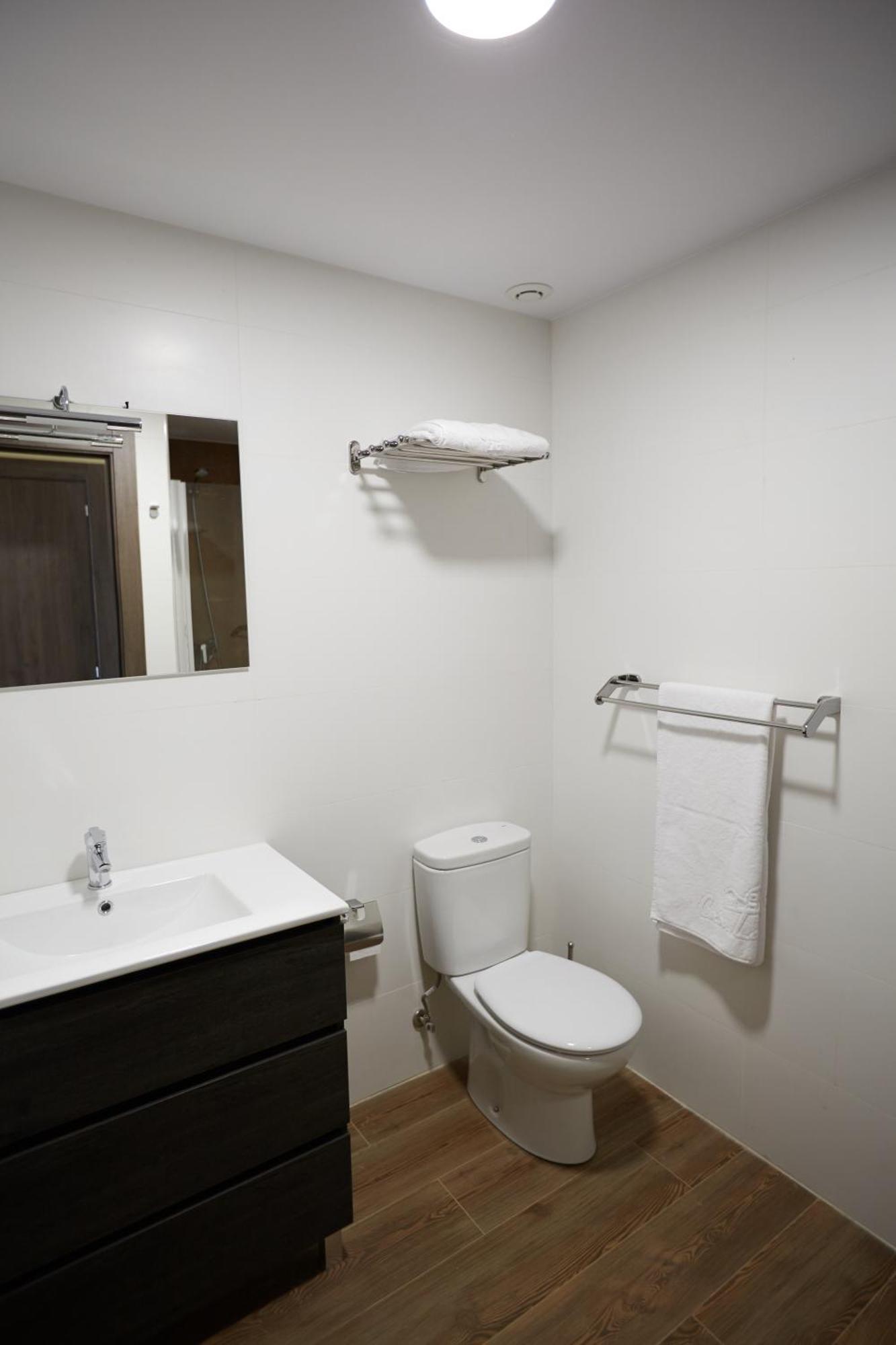Apartamentos Rurales Casa La Piedra Collía Zewnętrze zdjęcie